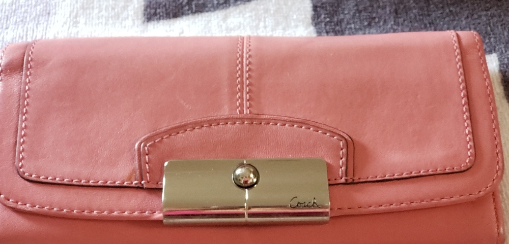 Coach wallet in rose colored soft leather
